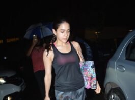 Sara Ali Khan spotted at bandra on 23rd Aug 2018 shown to user