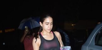 Sara Ali Khan spotted at bandra on 23rd Aug 2018 shown to user